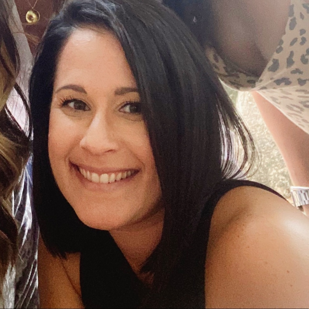 Meet your Posher, Nicole